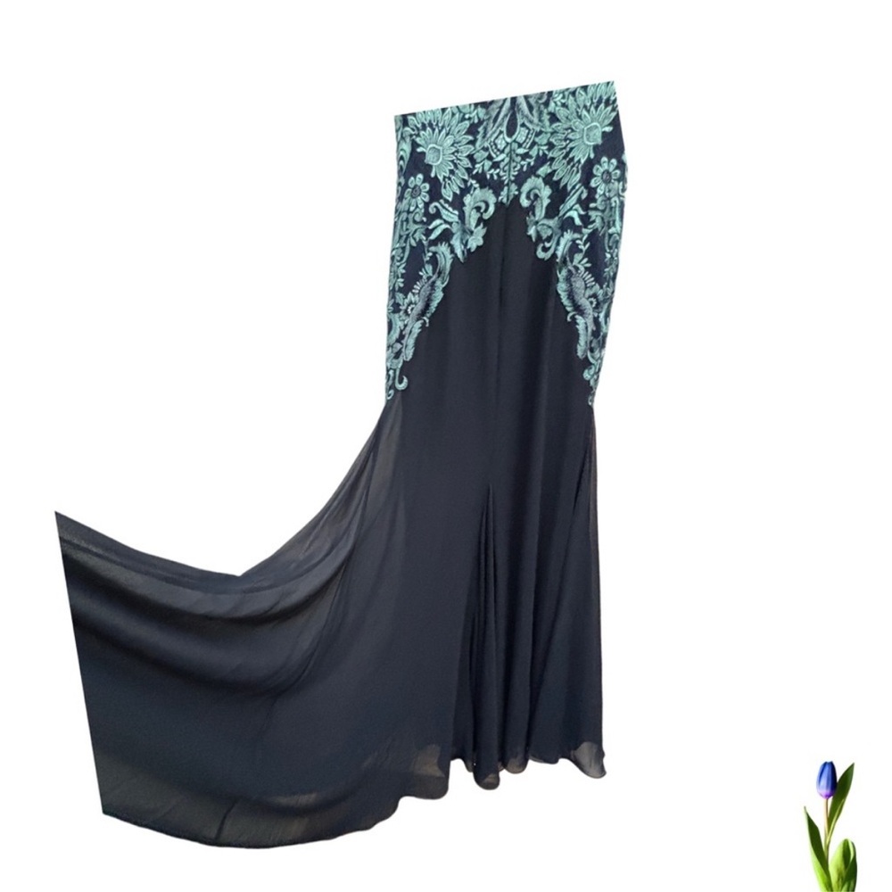 Cameron Blake Gown Dress Blue Navy / Turquoise Embroidered for Wedding Guest 8 - Picture 6 of 10